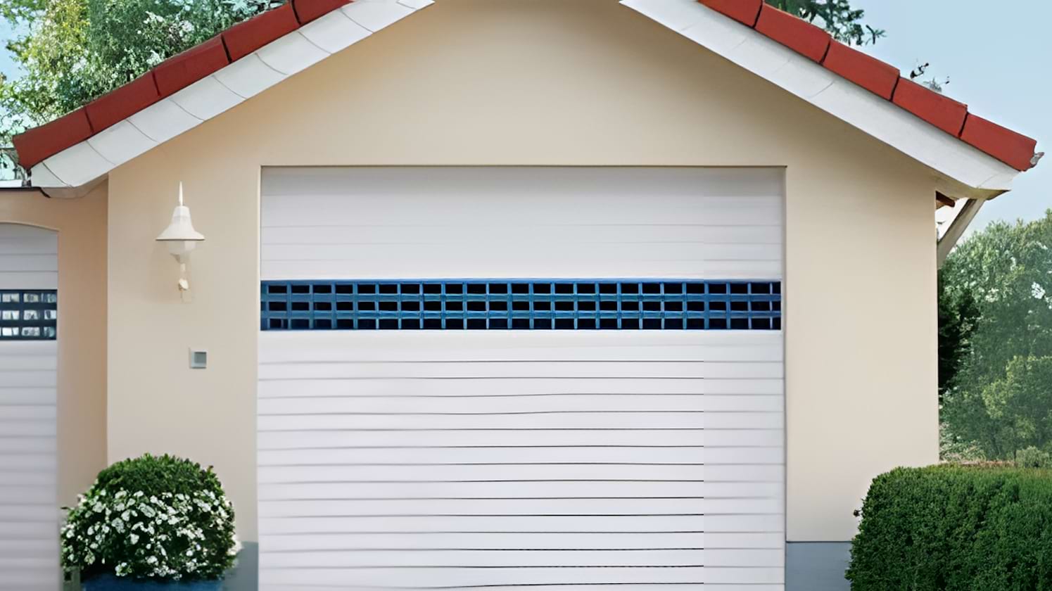 Alüminyum Poliüretanlı Sarmal Garaj Kapıları - image 5