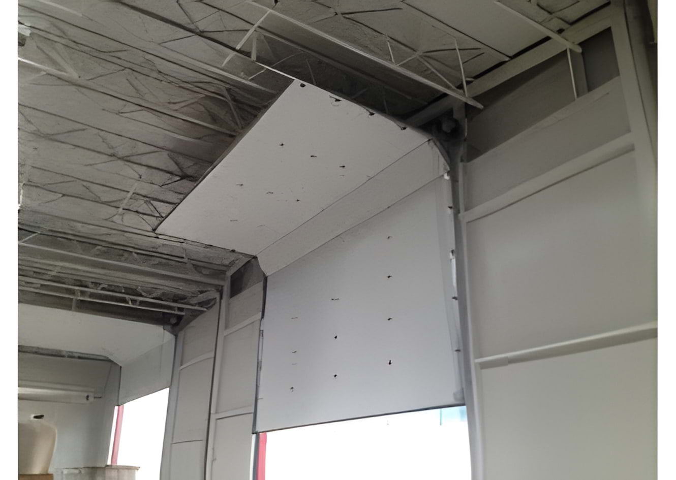 Endüstriyel Seksiyonel Kapılar - image 2